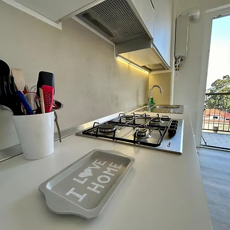 Kibilu - Luxury Penthouse Center Apartment Varese